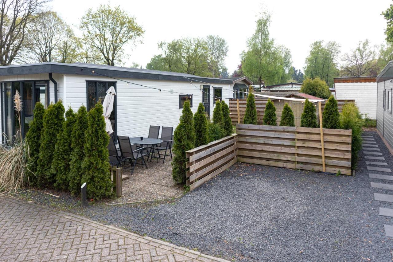 Bosrijk Chalet - Hottub - Veluwe Putten Eksteriør billede